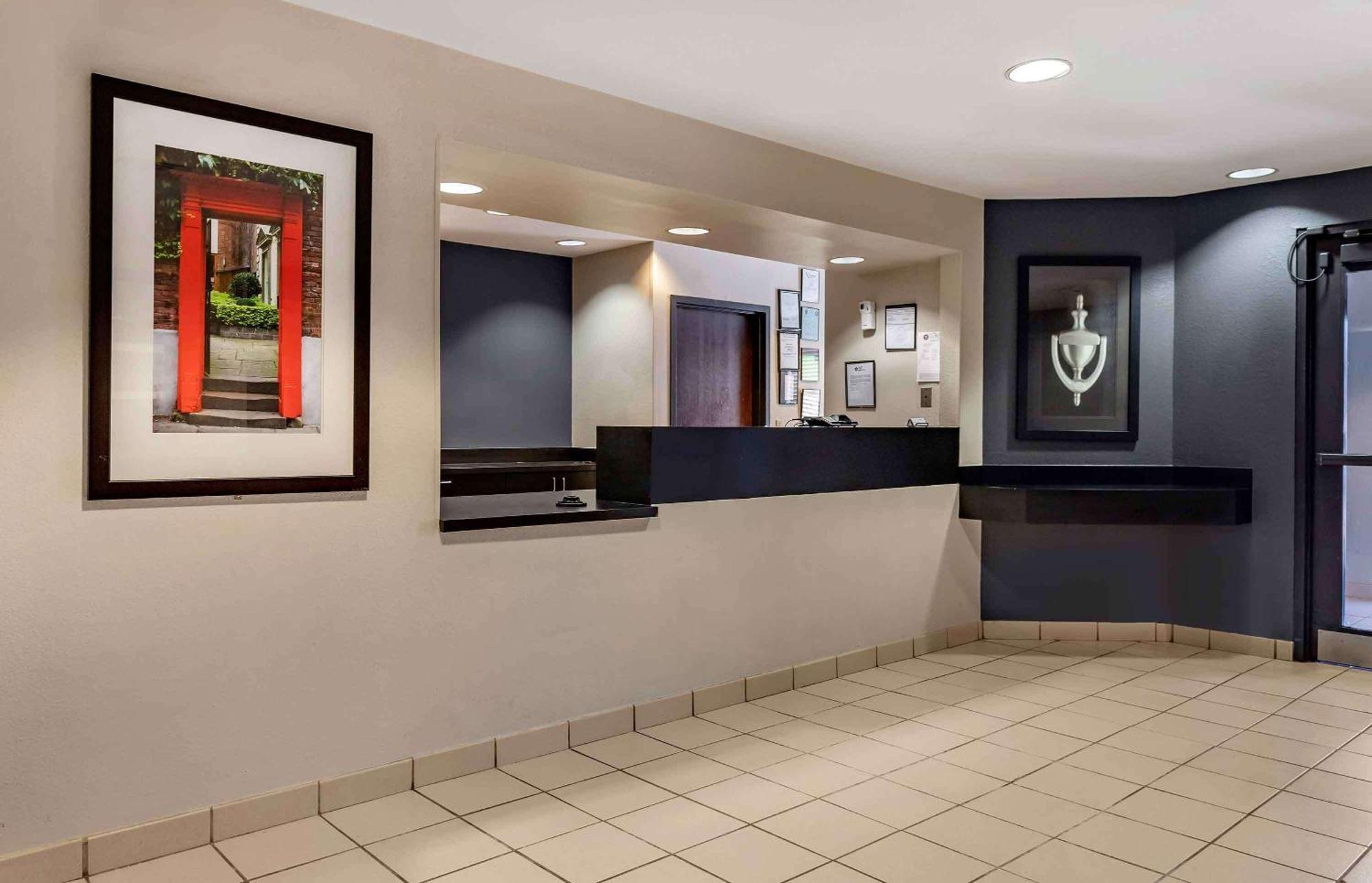 Extended America - - Westchase - Richmond 2*