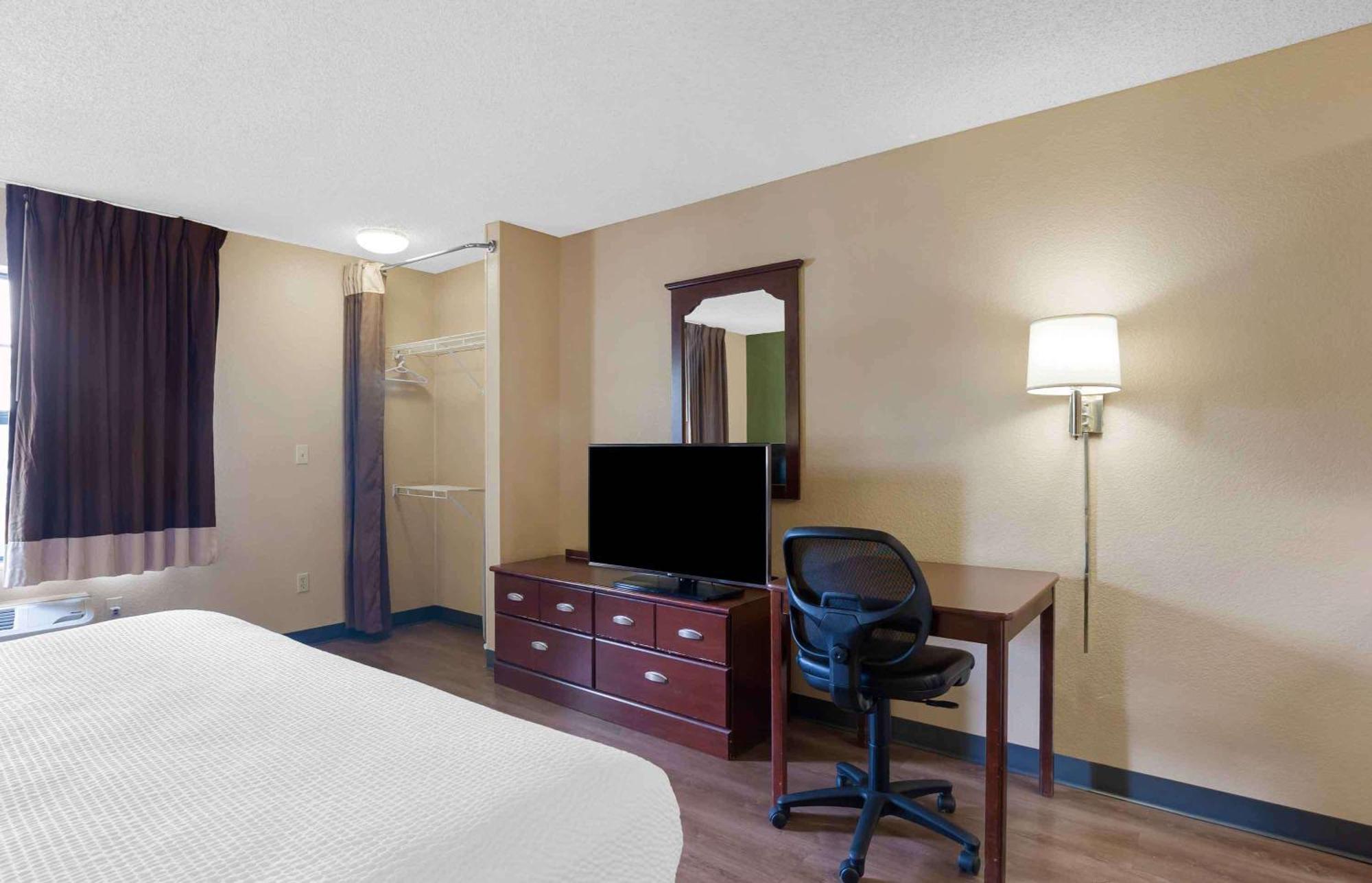 Extended America - - Westchase - Richmond
