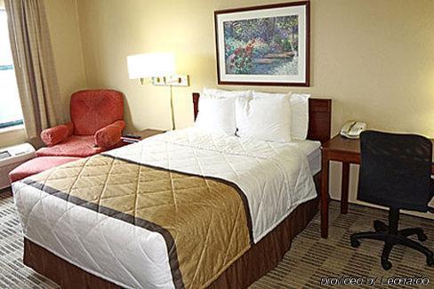 Extended America - - Westchase - Richmond Hotel Houston