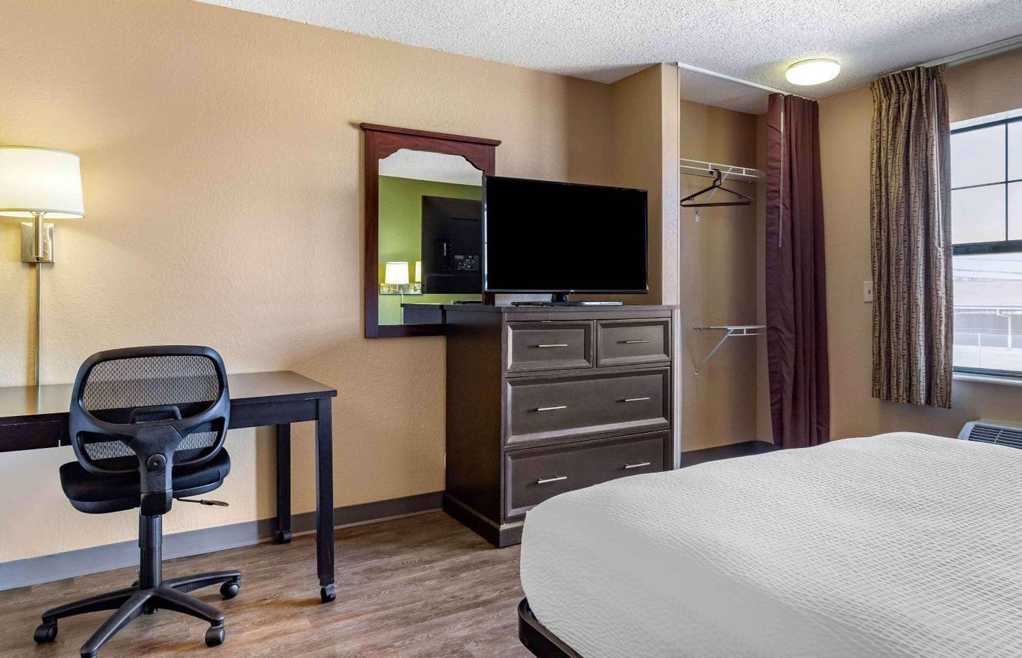 Extended America - - Westchase - Richmond Hotel 2*